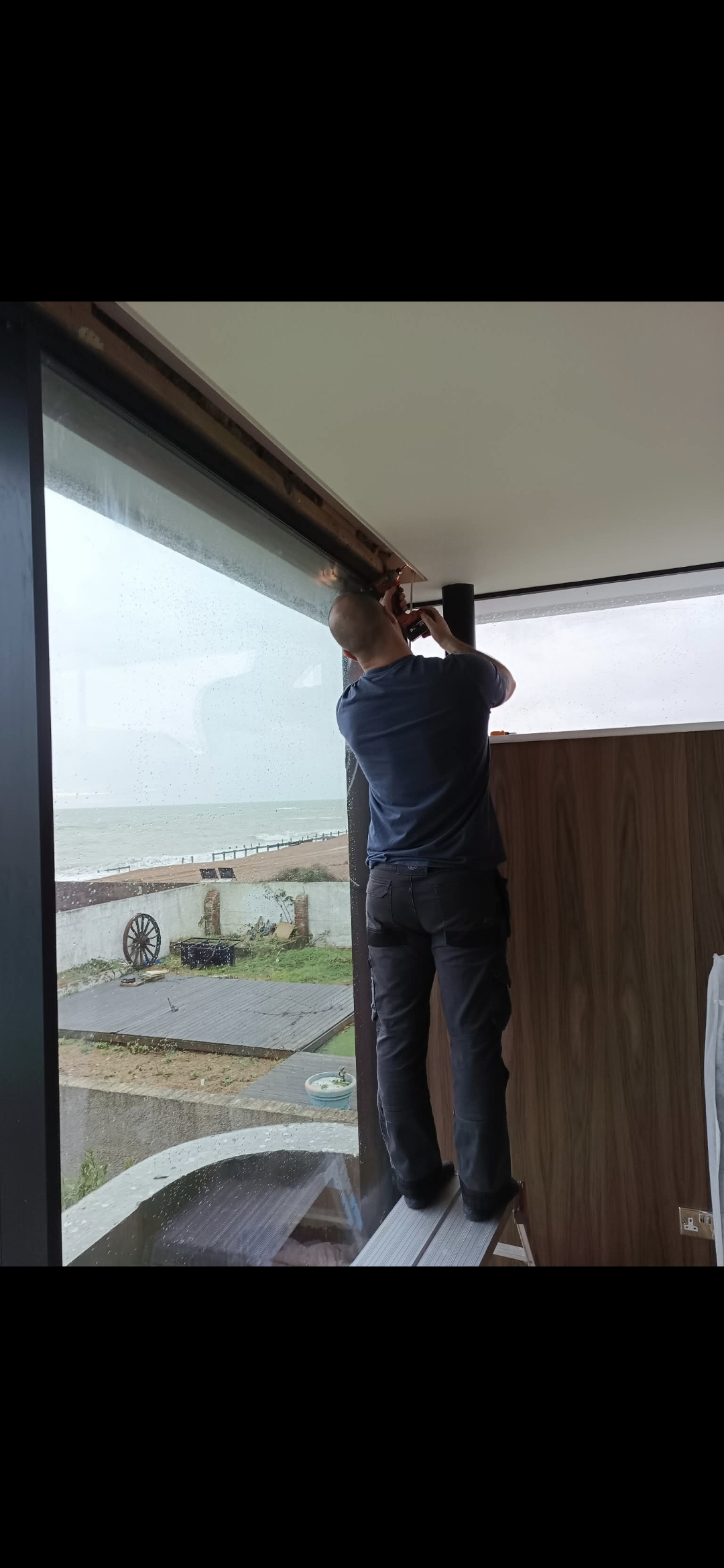 Can Motorised Blinds Be Fitted to Existing Windows?